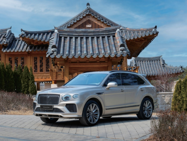 �� ������ ������ �Բ��� ������ ������ ��Ÿ�� �ҽ�